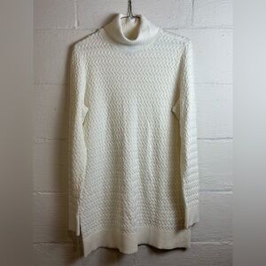 Lands’ End Woman’s Casual TurtleNeck Long Sleeve Tunic Sweater Sz Medium (10-12)